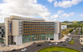 VIP Executive Azores Hotel